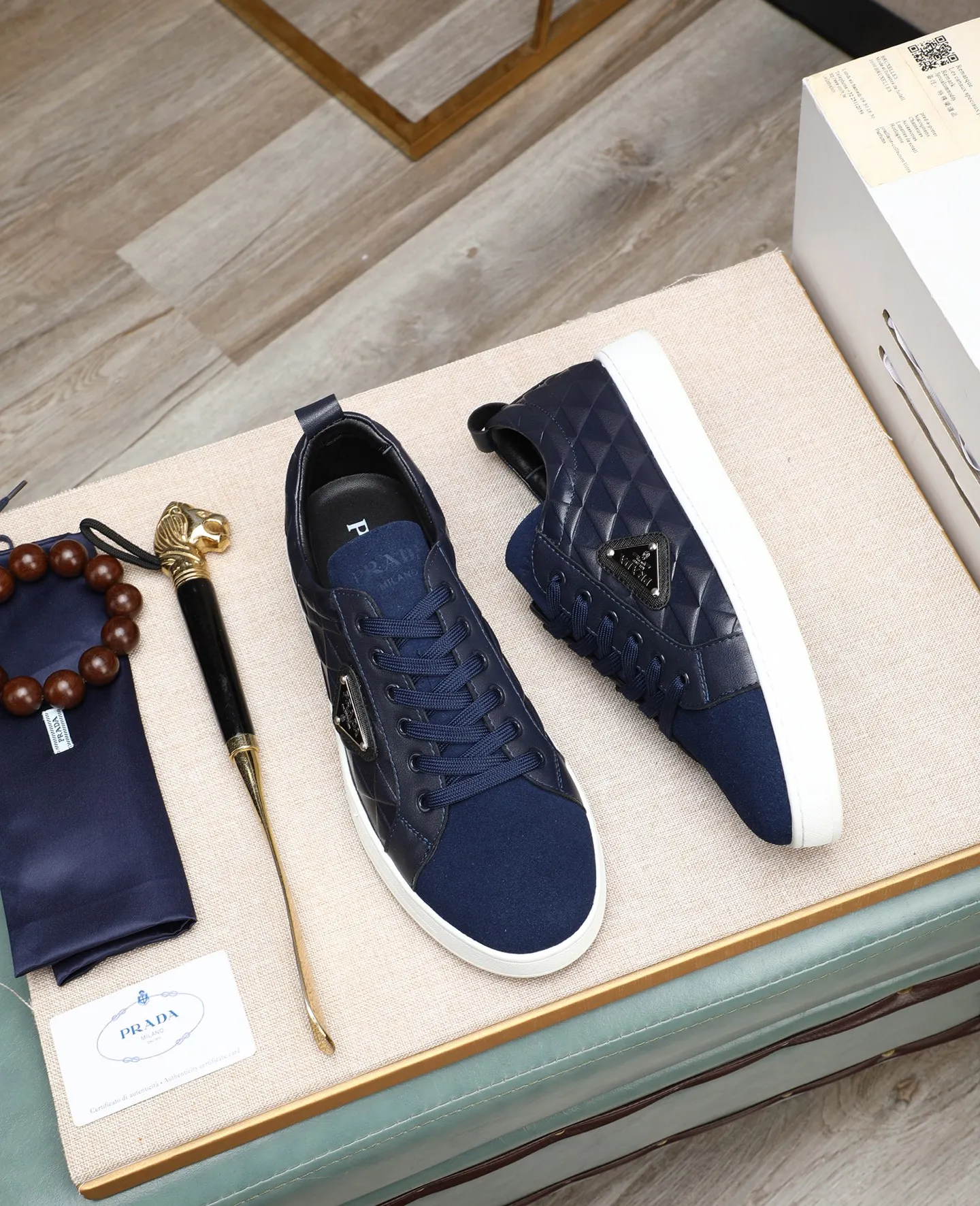 Men's men's shoes💰440🌹🌹[PRADA—Prada] latest model🙈original replica! 👟👟👟Available here. The workmanship is top-notch. The upper is made of Italian 🇮🇹Imported calfskin. ❗️Breathable genuine leather lining @Suitable for travel. The original version has an enlarged engraved sole, making it suitable for all kinds of travels, showing low-key luxury. Let quality speak for itself. Color: Size: 38-44